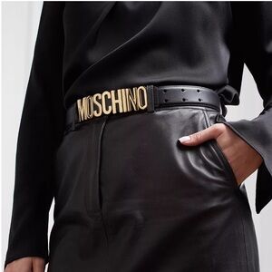 MOSCHINO BELT 40